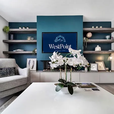 No 30 At West Point Way * Donegal Town