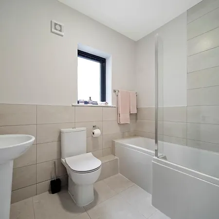 No 30 At West Point Way Tatil Evi *